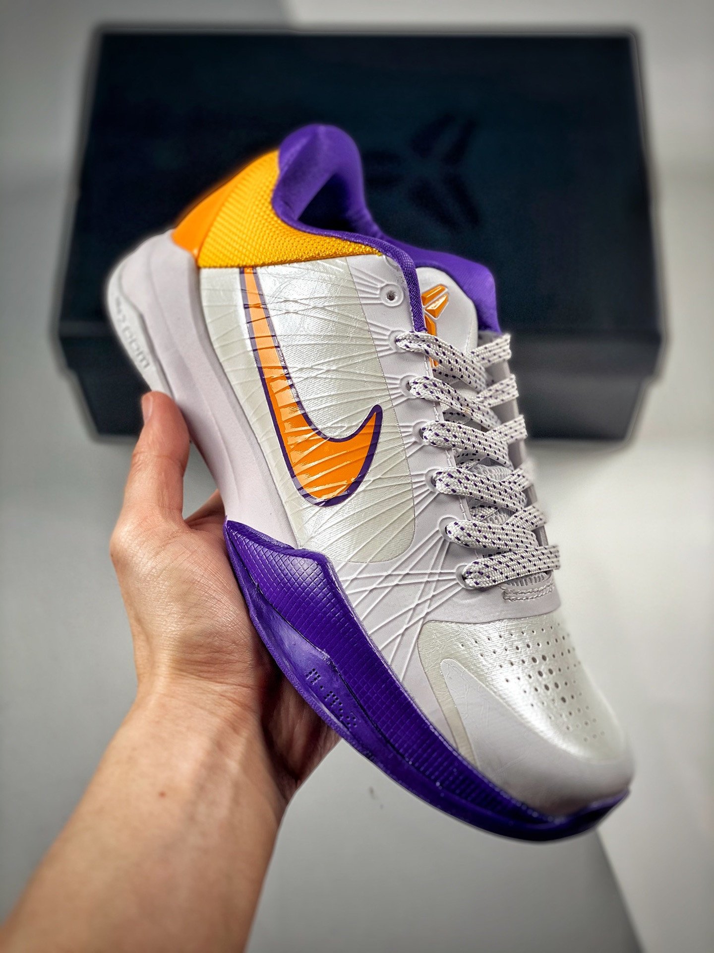 Nike Kobe 5 Lakers White Purple Yellow 386429-102 5338421