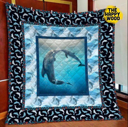 Amazing Dolphin Quilt