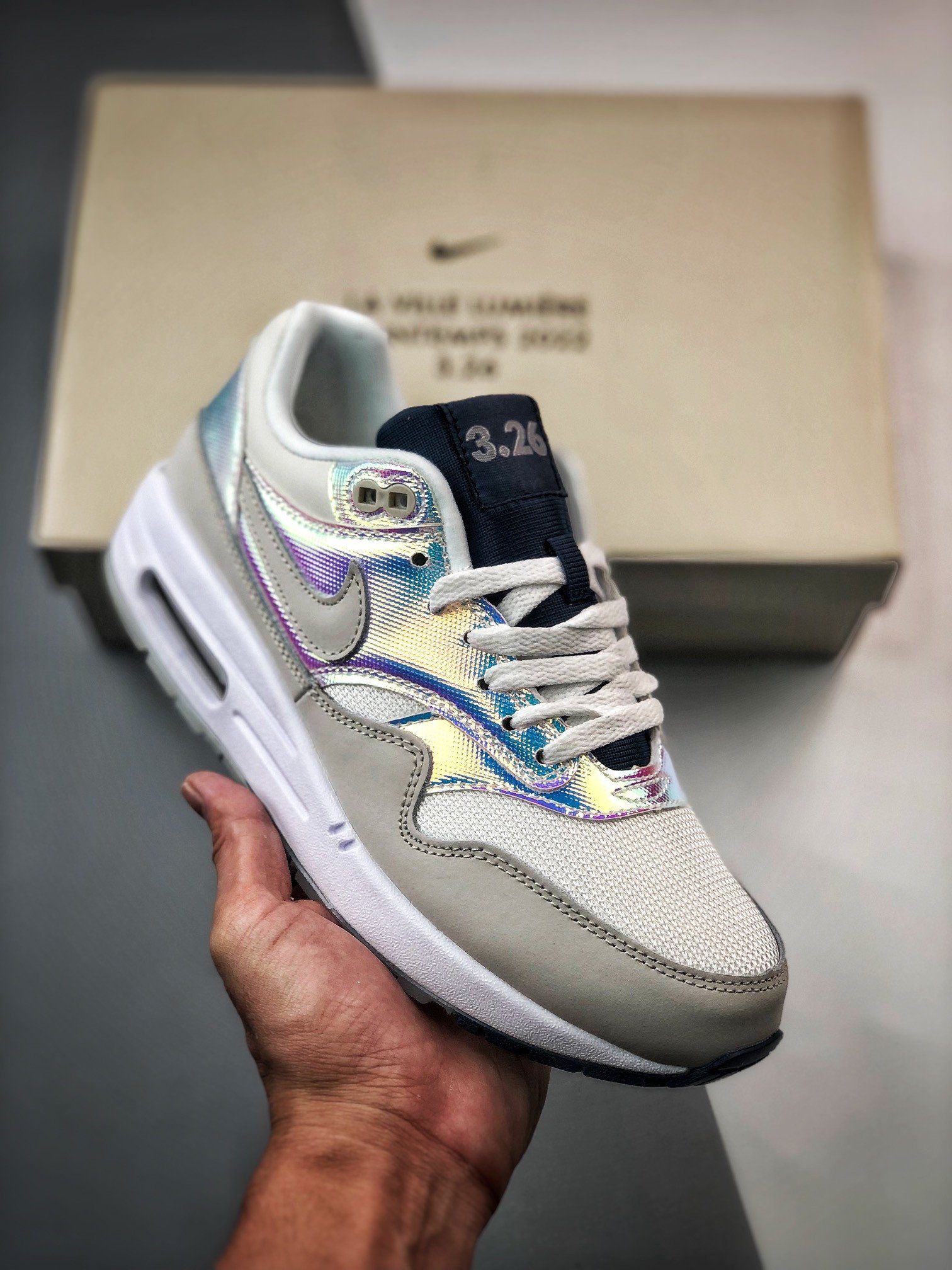 Nike Air Max 1 La Ville LumiÃ¨re WhiteNeutral Grey-Metallic Silver-Black 5339942