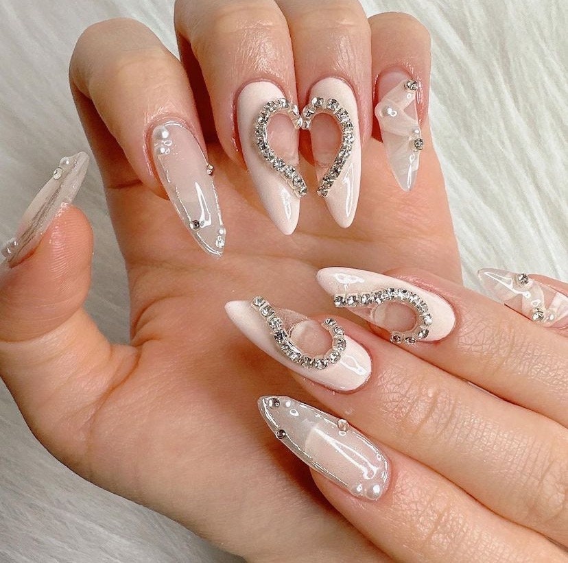 Milky White Heart Press On Nails/ Elegant Nails/ Cute Glitter Nails/White Elegant Nails/ Cute Nails/Wedding Nails/Cute Nails #232