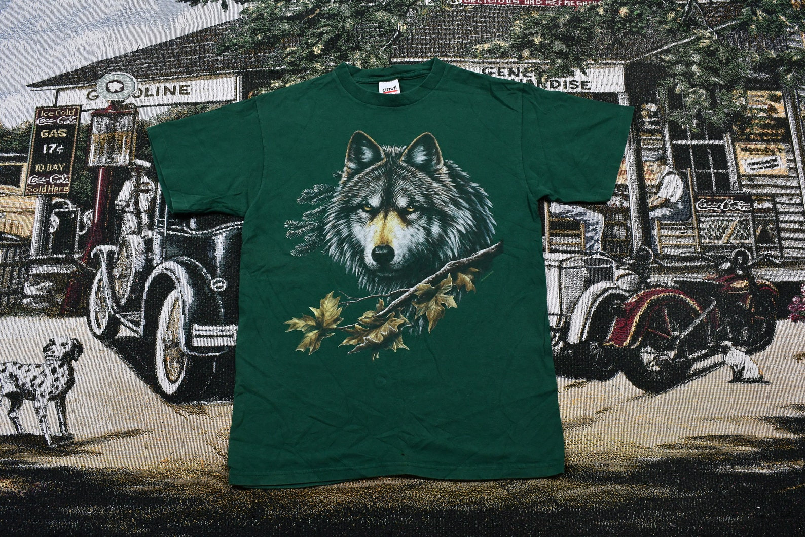 Vintage Wolf T Shirt  Forest Animal Lover Graphic  80S 90S  Streetwear  Retro Style  Anvil Manufacturing