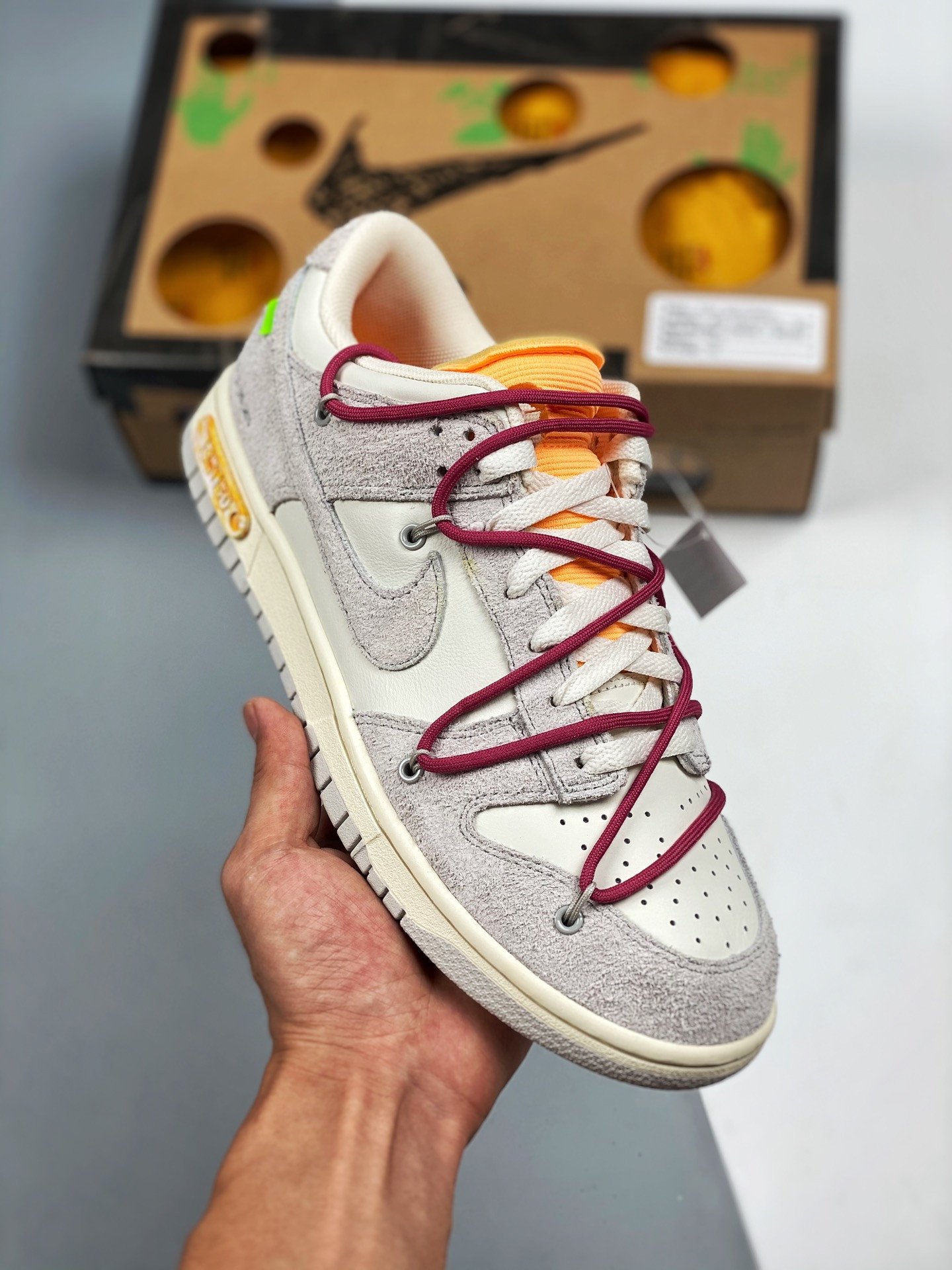 Off-White x Nike Dunk Low 33 of 50 Grey Sail 5338938