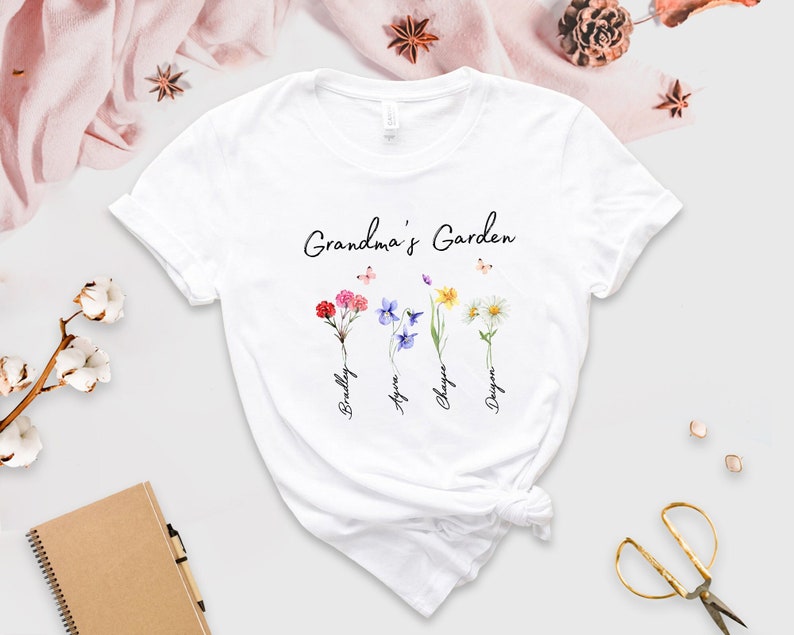 Mothers Day Shirt, Custom Grandma Shirt, Gift For Her, Mothers Day Gifts For Grandma, Birthday Gifts For Nana, Mama Shirt, Flower Shirt