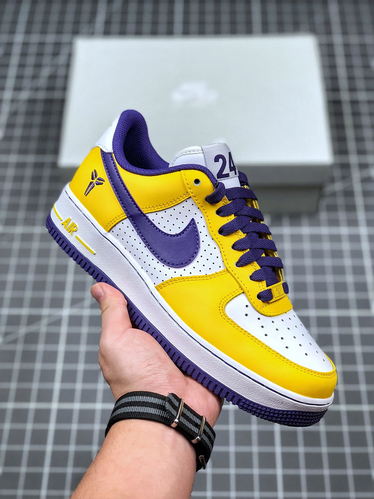 Nike Air Force 1 Kobe Bryant WhiteVarsity Purple-Varsity Maize 5340746