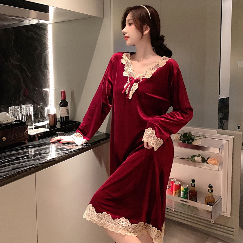 2021 Autumn Winter Sexy Lace V-neck Gold Velvet Nightgowns for Women Korean Long Sleeve Sleepwear Night Dress Nightdress Nighty alx