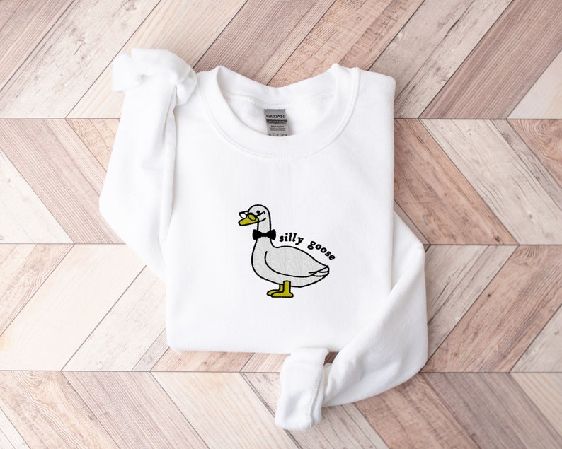 Embroidered Goose Cute Halloween Crewneck Sweatshirt All Over Print Sweatshirt For Women Sweatshirt For Men Sws2546