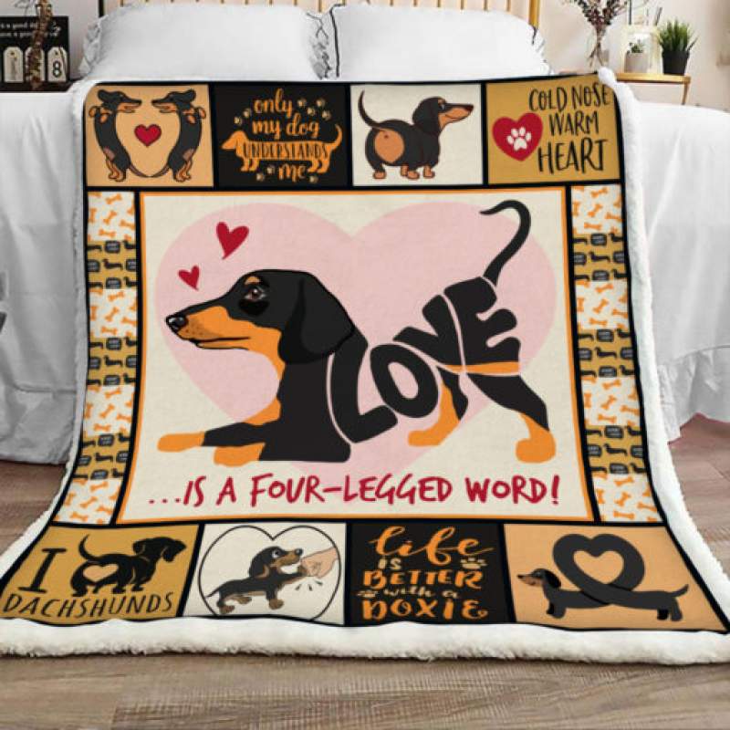 Dachshund Sherpa Blanket JR1701 85O36