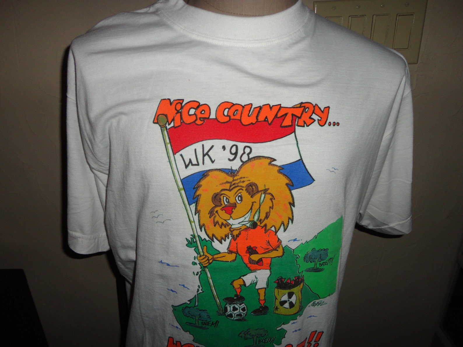 Vtg 90S Nice Country Lion Soccer 65 35 Cartoon Tshirt S Europe Trend Rare