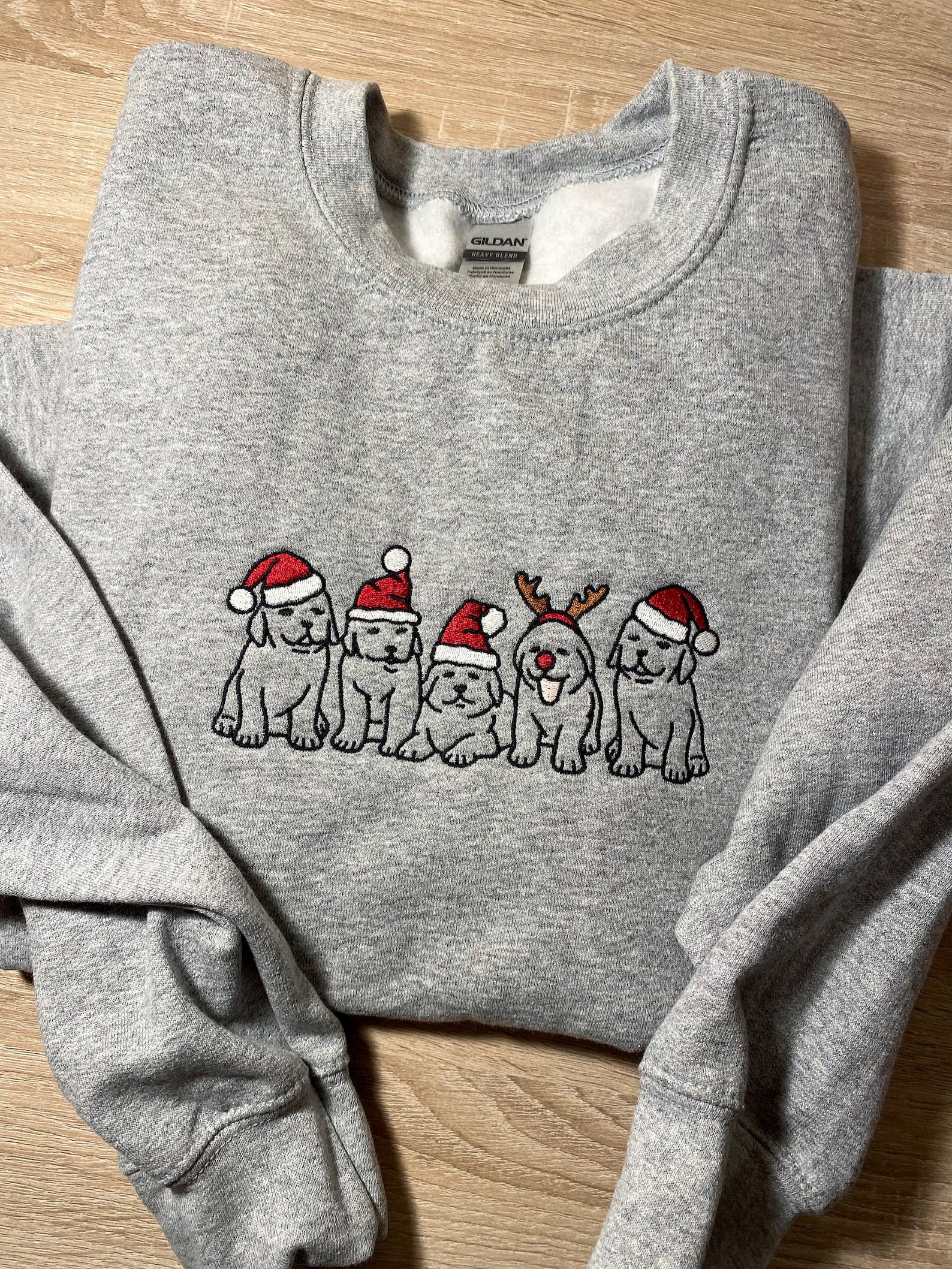 Christmas Puppy Embroidered Sweatshirt 2D Crewneck Sweatshirt All Over Print Sweatshirt For Women Sweatshirt For Men Sws5283