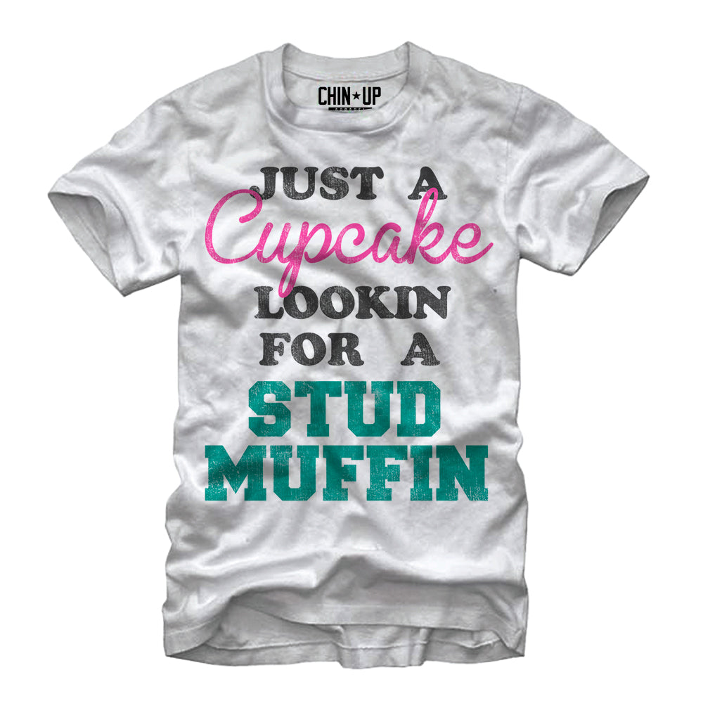 Chin Up Women’S Cupcake Looking For A Stud Muffin  Boyfriend Tee