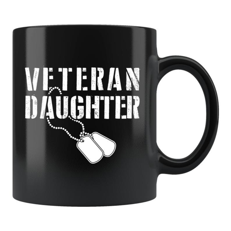 Bekingart Veteran Daughter Dogtag American Military Black Mug