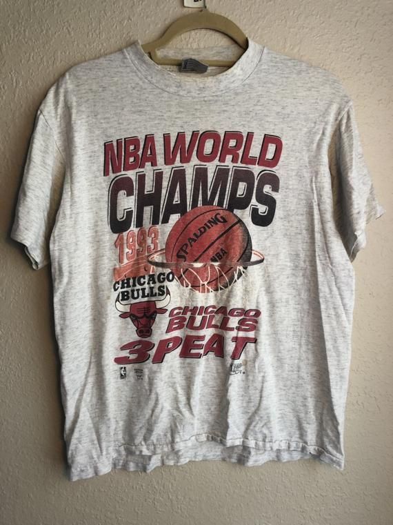 Vintage Chicago Bulls 3 Peat Shirt