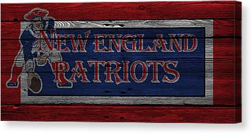 45 New England Patriots Joe Hamilton Canvas Print