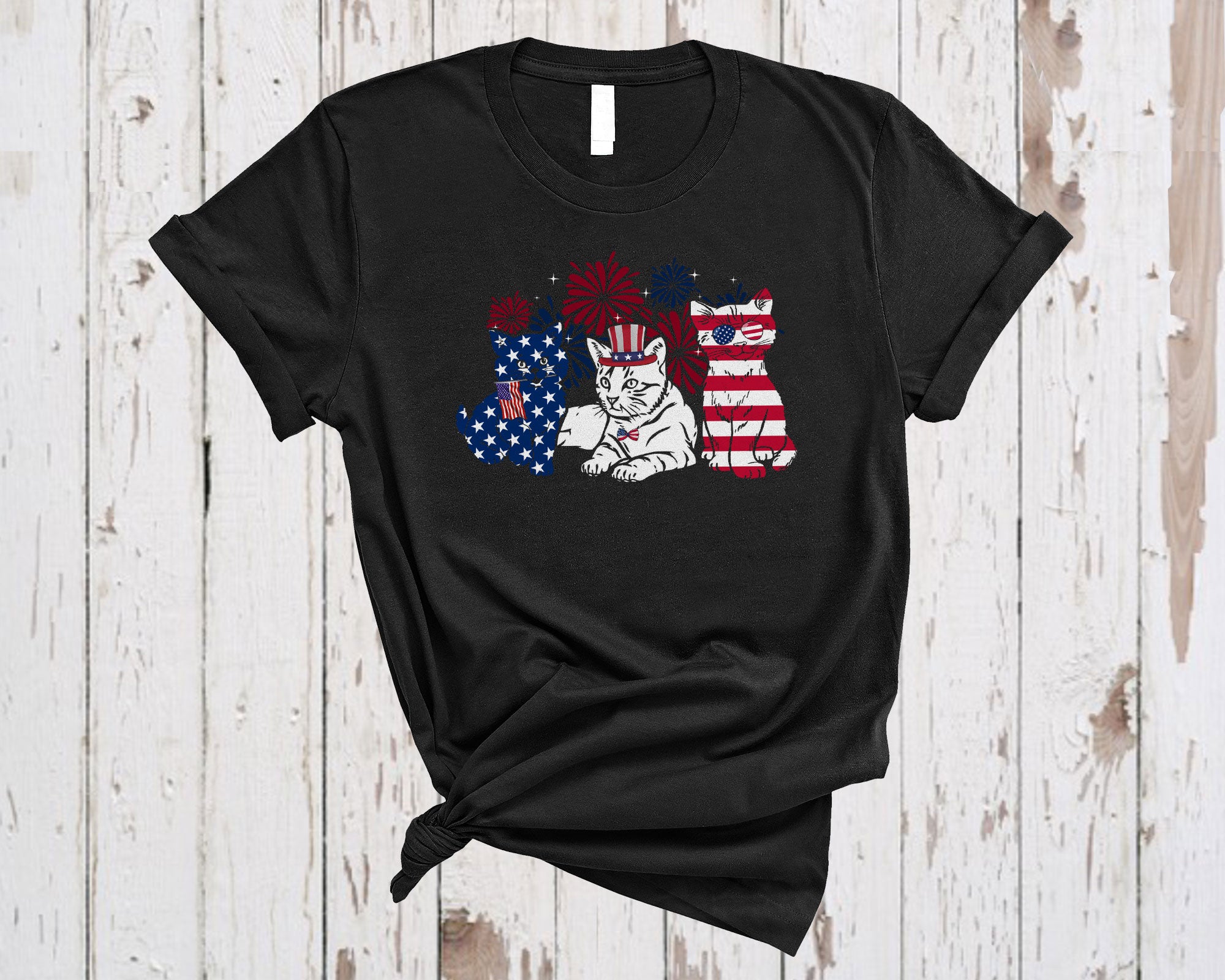 4Th Of July Cat Shirt American Us Flag Three Cats Cute Cat Kitten Firework Patriotic T-Shirt