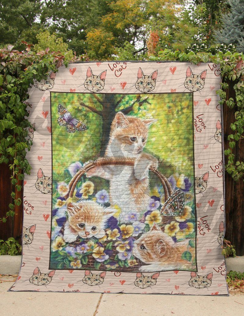 Cat Awe Lovely Kitty Cute Kitten in flower basket,  Quilt Blanket