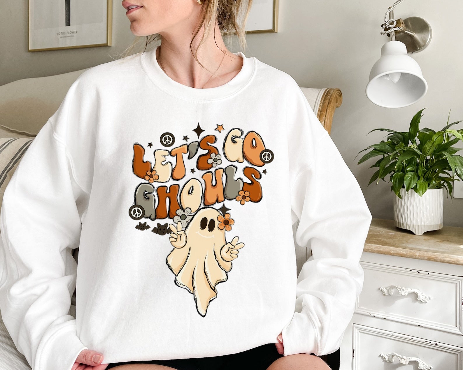 Vintage Ghost 2D Crewneck Sweatshirt All Over Print Sweatshirt For Women Sweatshirt For Men