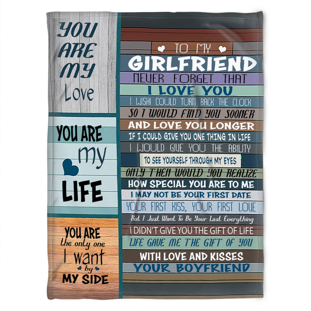 To My Girlfriend Blanket. With Love And Kisse, Your Boyfriend. Gift For Girlfriend Family Home Decor Bedding Couch Sofa Soft And Comfy Cozy