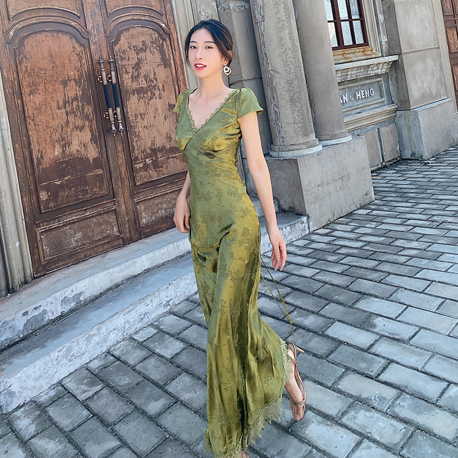 Women’s Backless Sexy Maxi Dress Elegant Green V-Neck Satin Jacquard Dress Summer Ladies Robe Casual Hollow Out Fashion Clothes alx