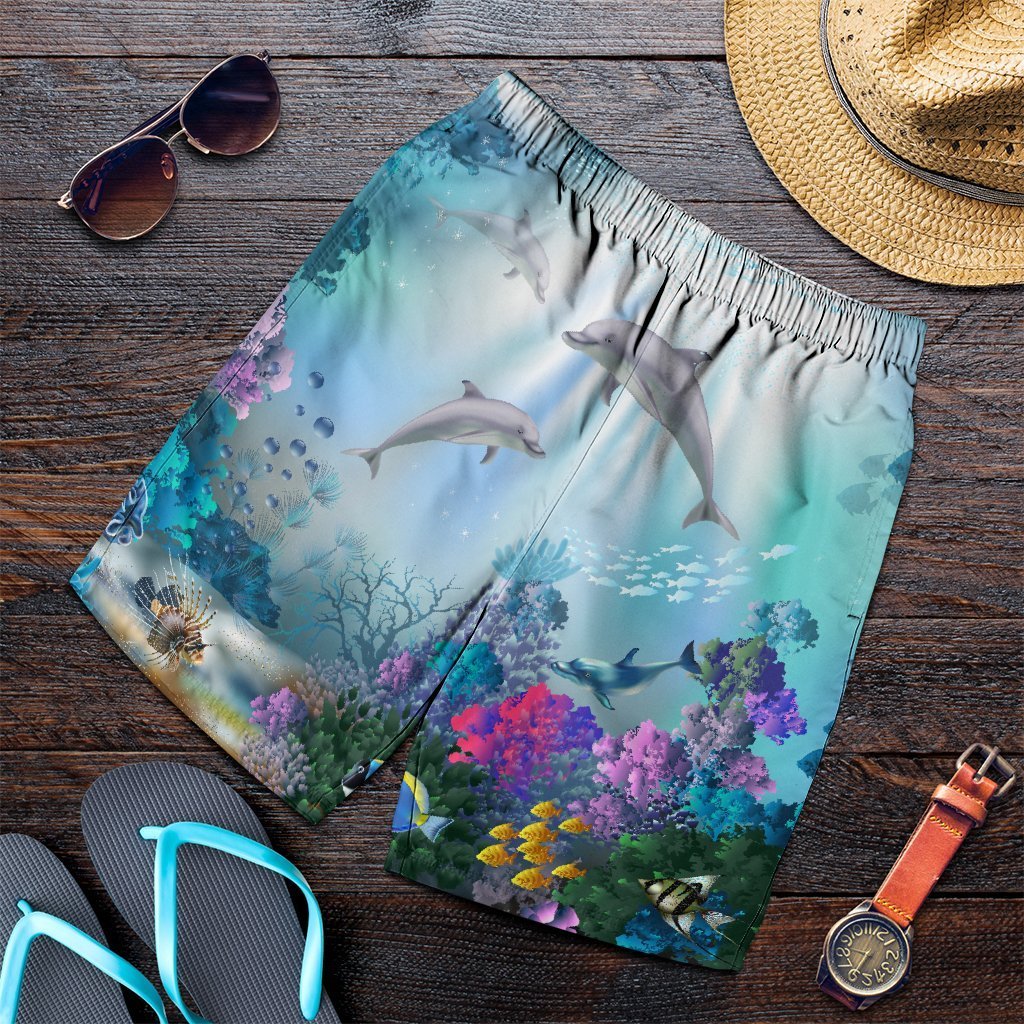 Hawaiian Dolphins Play The Ocean Polynesian Men’S Shorts