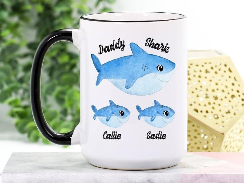 [Personalized Name] Daddy Shark  – Best Cute Gift, Gift Decor, Gift For Family – Coffee Mug