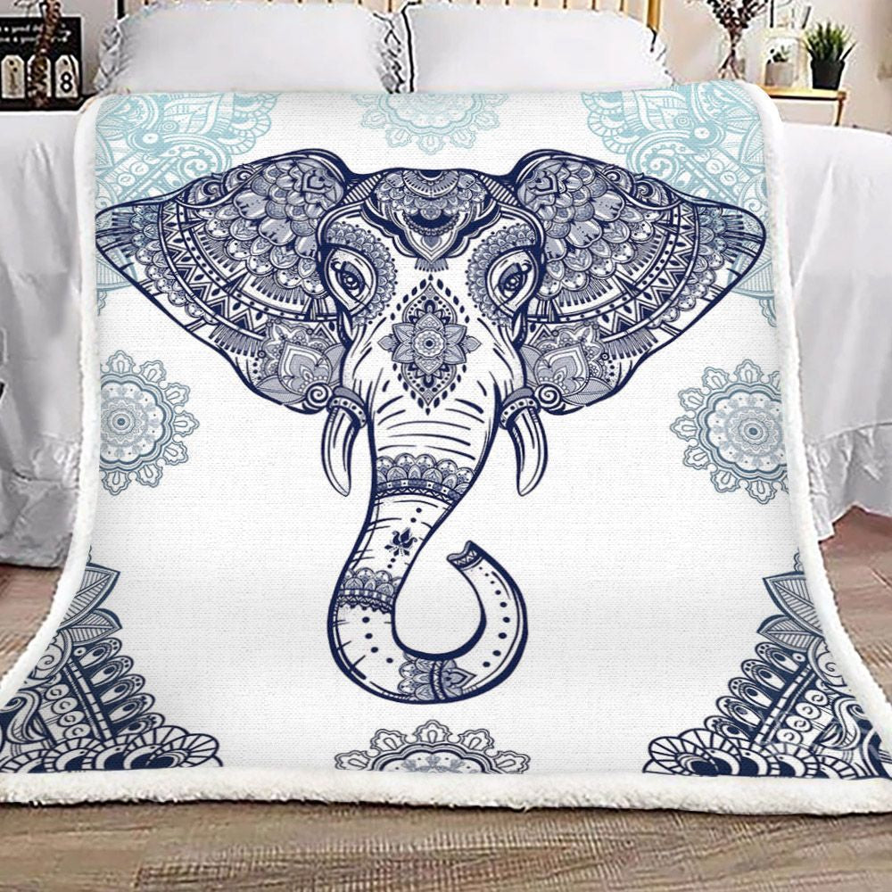 Indian Elephant Sherpa Fleece Blanket Kosc