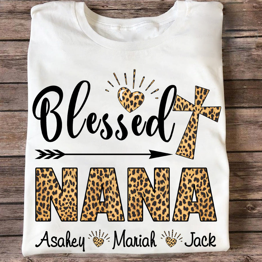 Blessed Nana – Leopard Skin | Personalized T-Shirt