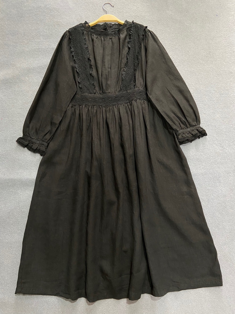 Johnature Vintage Japanese Linen Ruffles Sleeve Women Dresses 2022 Autumn New Embroidery Loose Button Pockets Female Dress alx