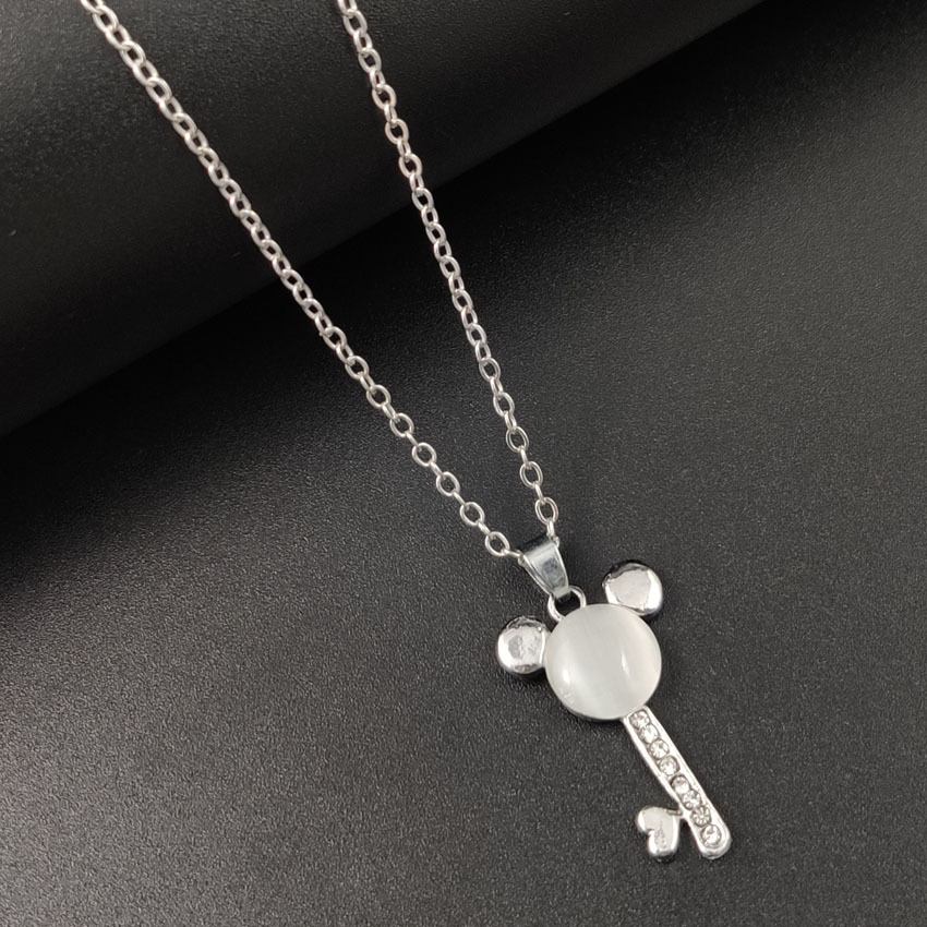 Anime Bear Necklaces Resin Cute Key Mouse Pendant Necklace Jewelry Wholesale 2022 New Gift Charm Choker Sweater Clavicle Chain alx