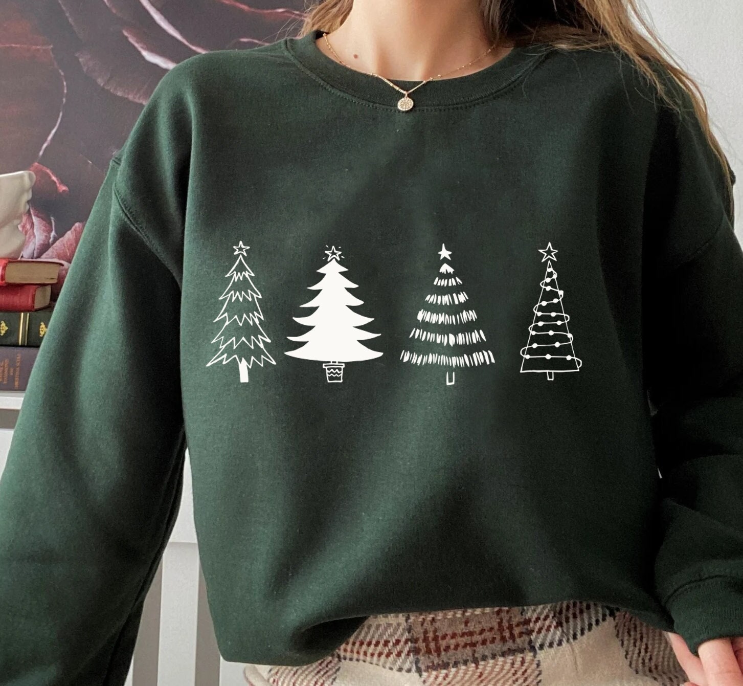 Christmas Tree Sweatshirt, Merry & Bright Shirt, Christmas Shirts for Women, Christmas Crewneck pullover Sweater, cute Winter Holiday Tees