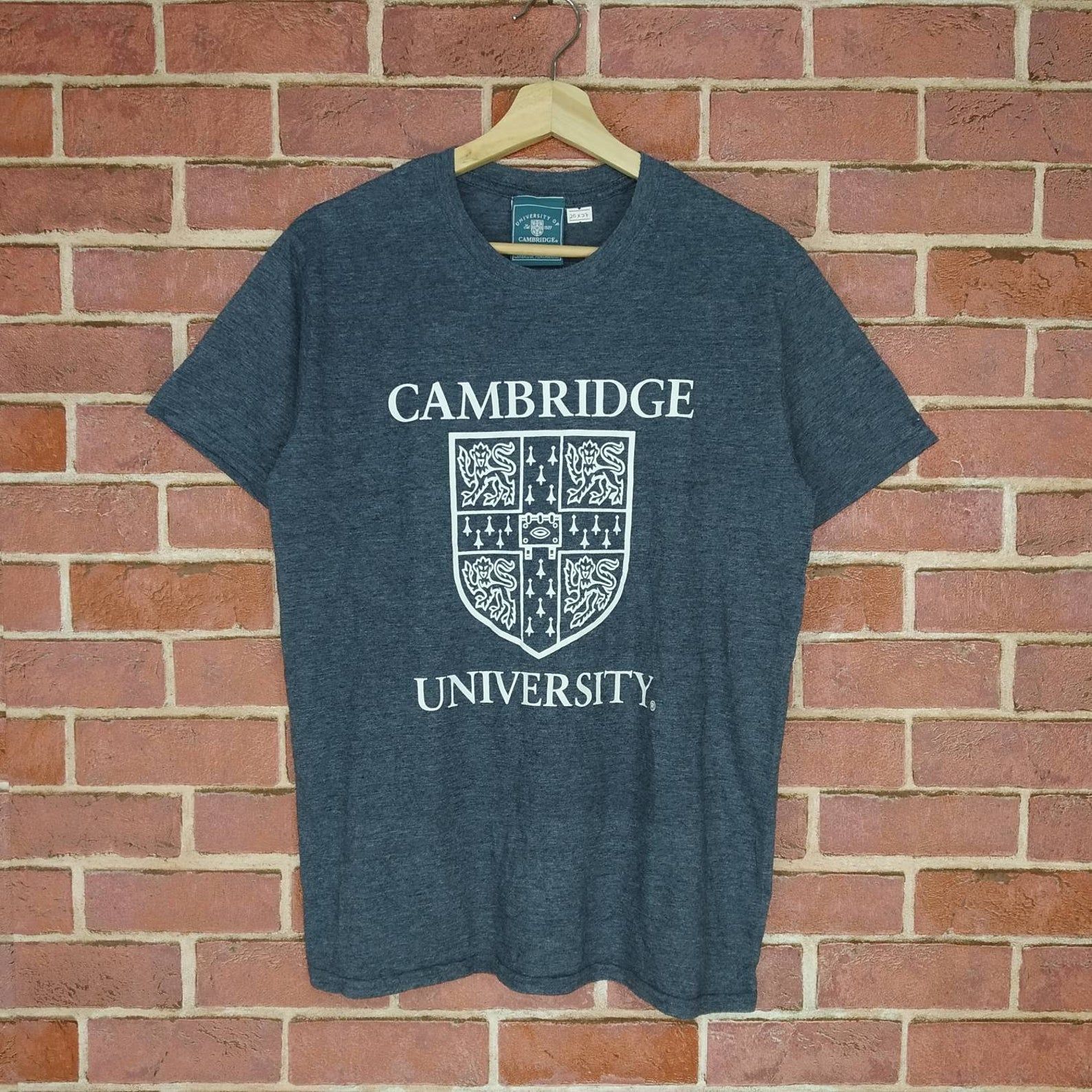 Vtg Cambridge University Logo T-Shirt