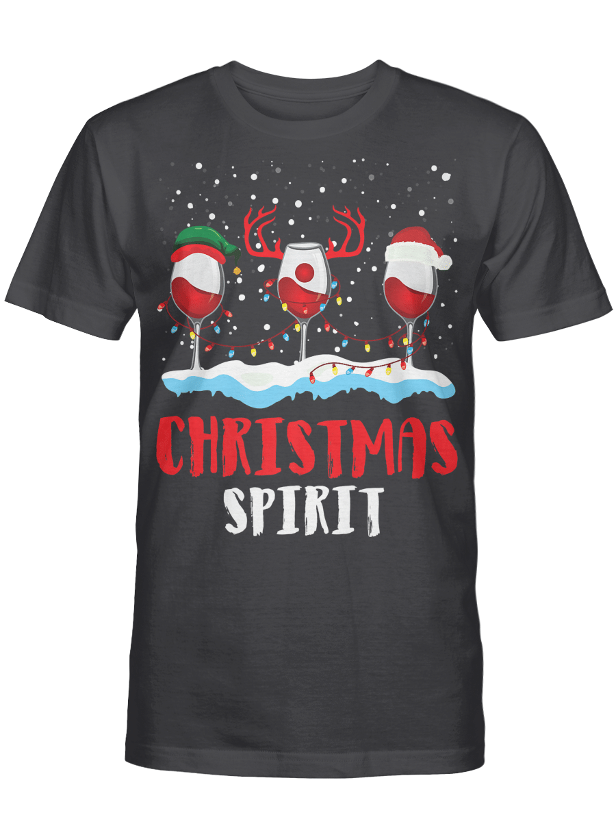 AmazeStyleZ Santa’s Reindeer, Ugly Christmas Sweater, Christmas Gift Ideas, Christmas TreeChristmas Spirit Wine Glasses – Reindeer Santa Premium T-Shirt