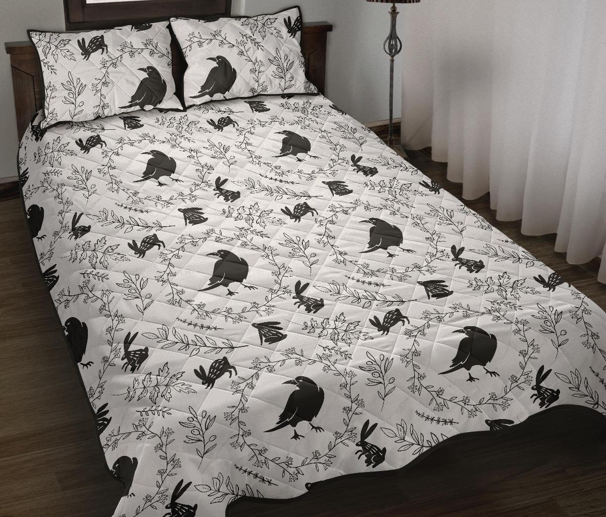 Crows floral wreath rabbit pattern Quilt Bed Set