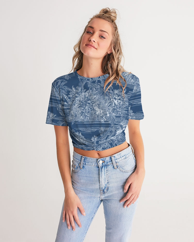 Blue Tiger Scene Women’S Twist-Front Cropped Tee