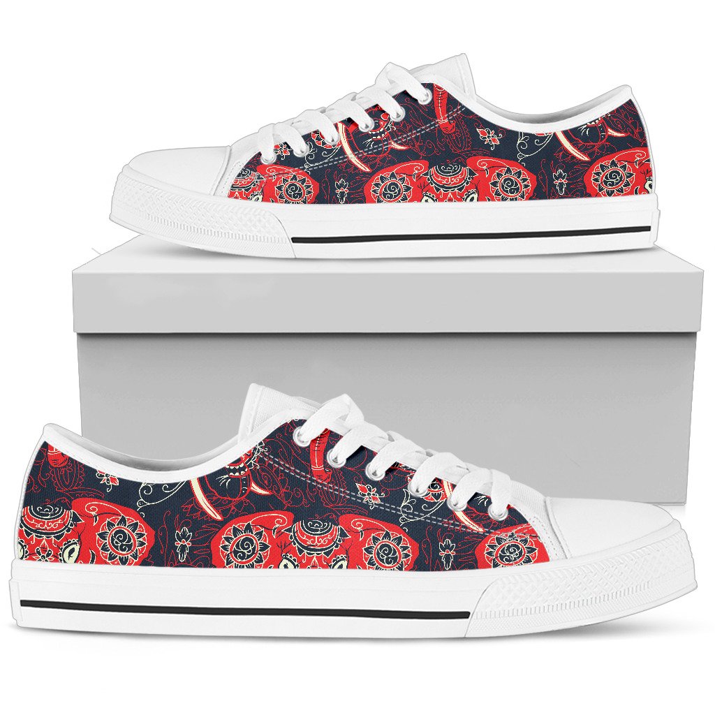 Red Indian Elephant Pattern Women Low Top Shoes