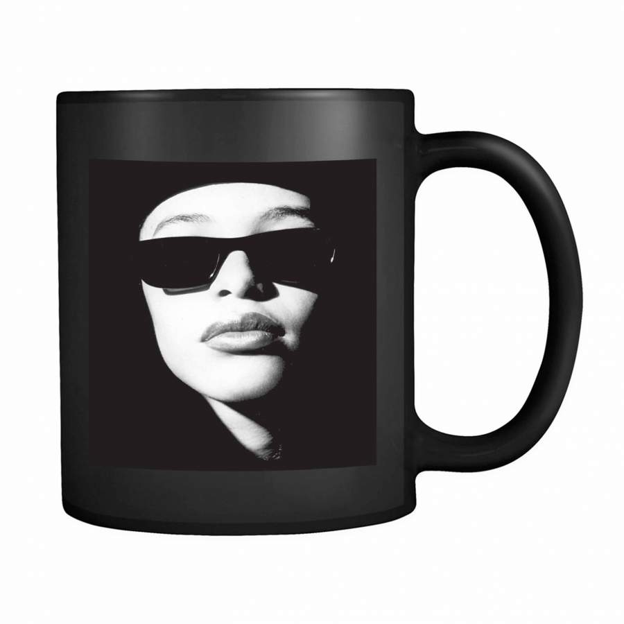 Aaliyah Face Glasses 11oz Mug