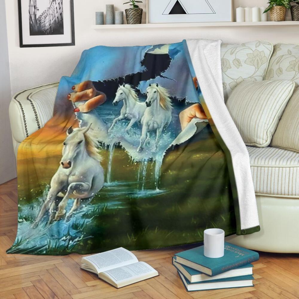 Animal Horse Sunset Meadow Special Gift Fleece Blanket Family Gift Home Decor Bedding Couch Sofa Soft And Comfy Cozy