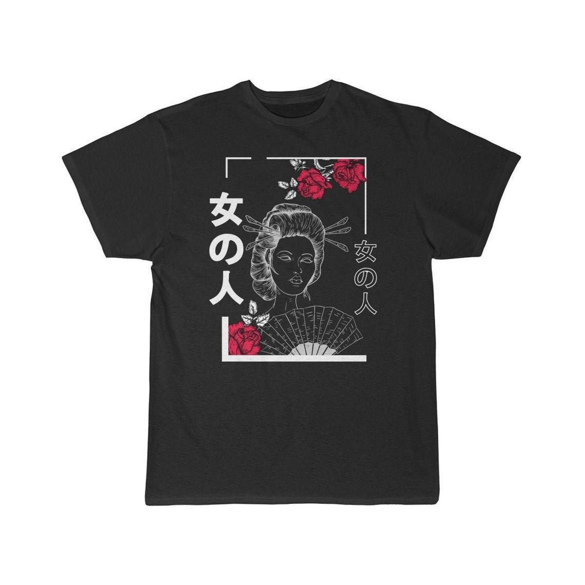 Vintage Graphic Japanese Retro Geisha Woman Unique Japan T-Shirt