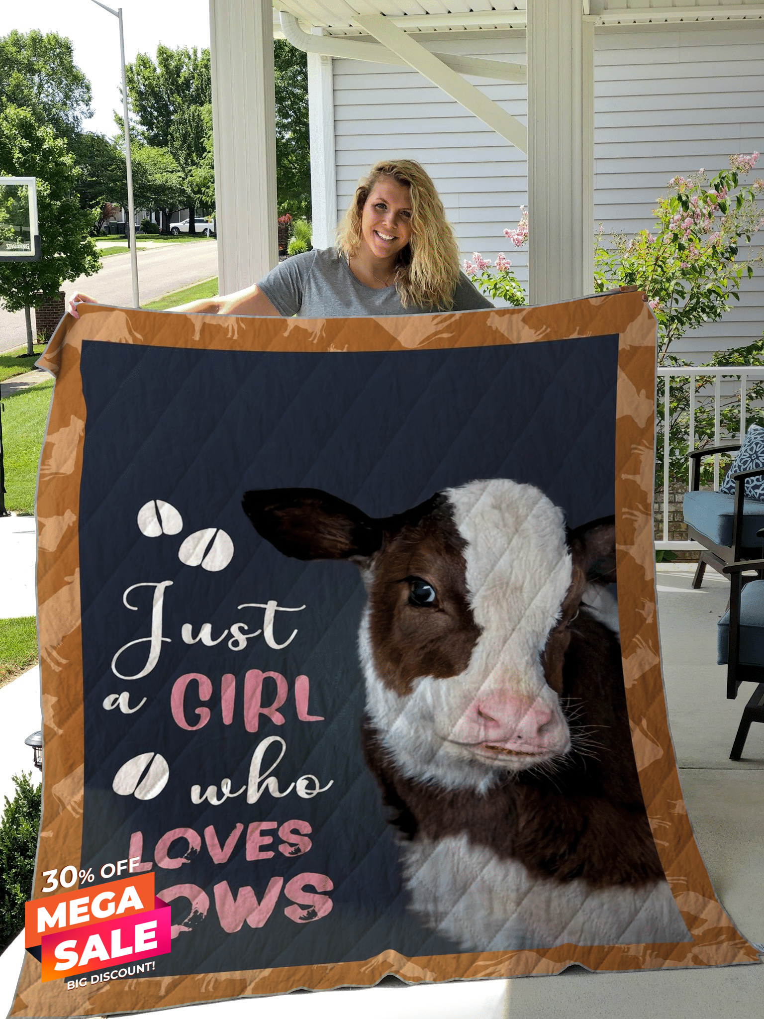 Just A Girl Who Loves Cows Quilt Blanket