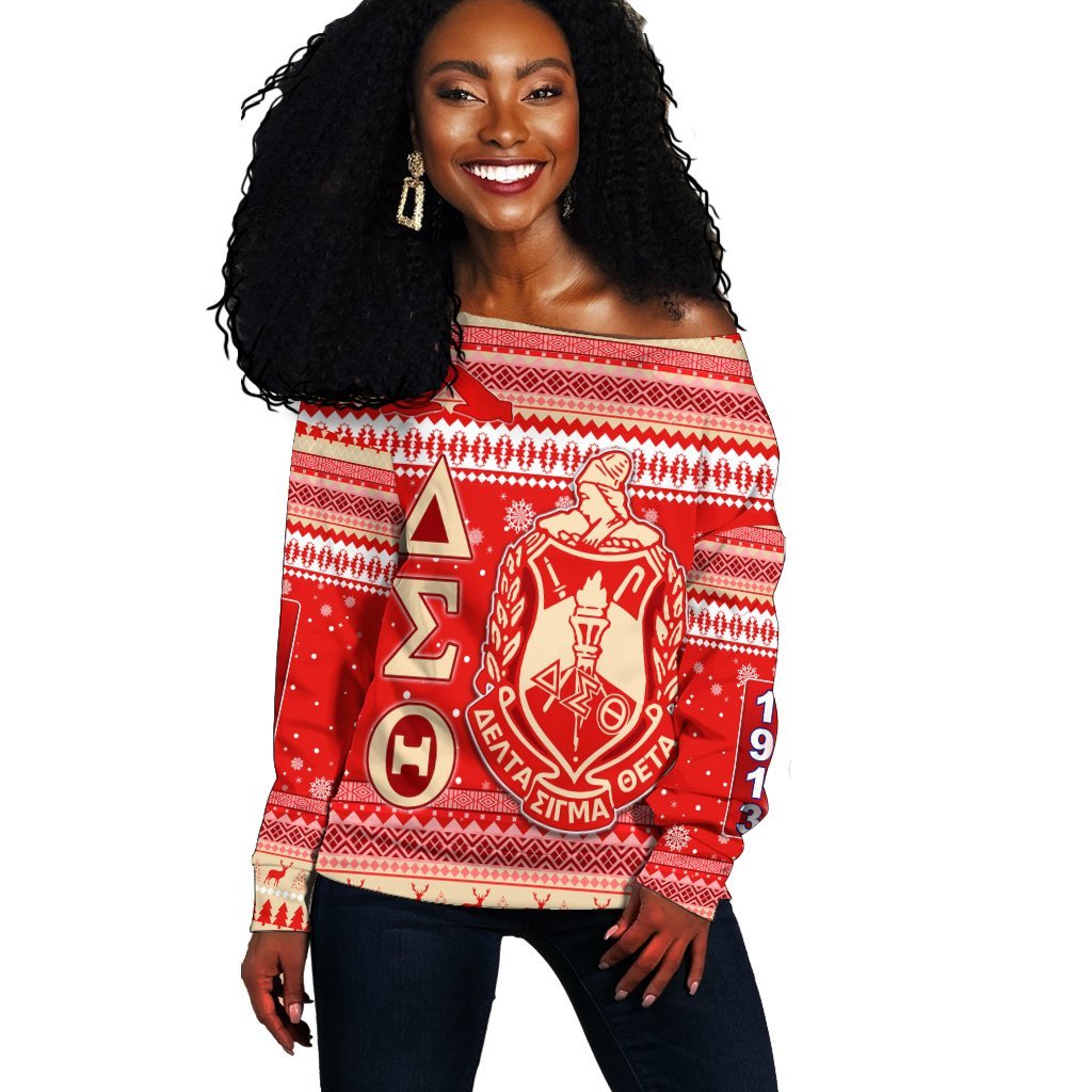 Getteestore Sweatshirt – (Custom) Delta Sigma Theta African Pattern Christmas Off Shoulder Sweaters A31