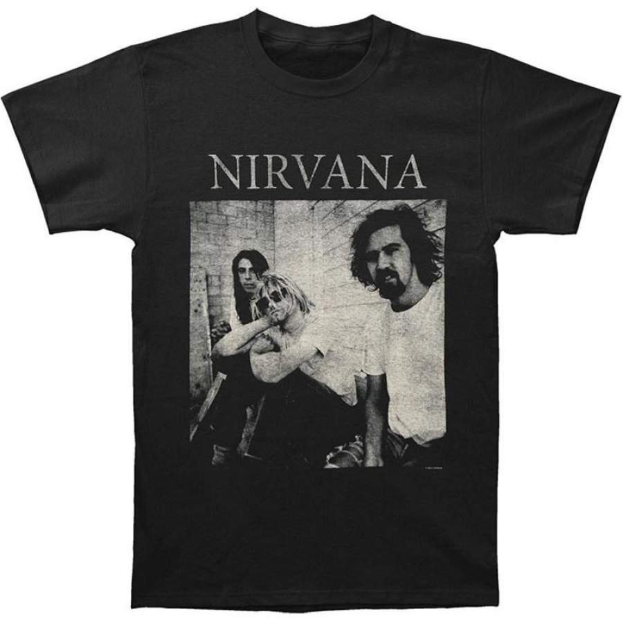 Men’s Short Sleeve Funny T Shirt Men’s Nirvana B and W Sitting Photo Mens