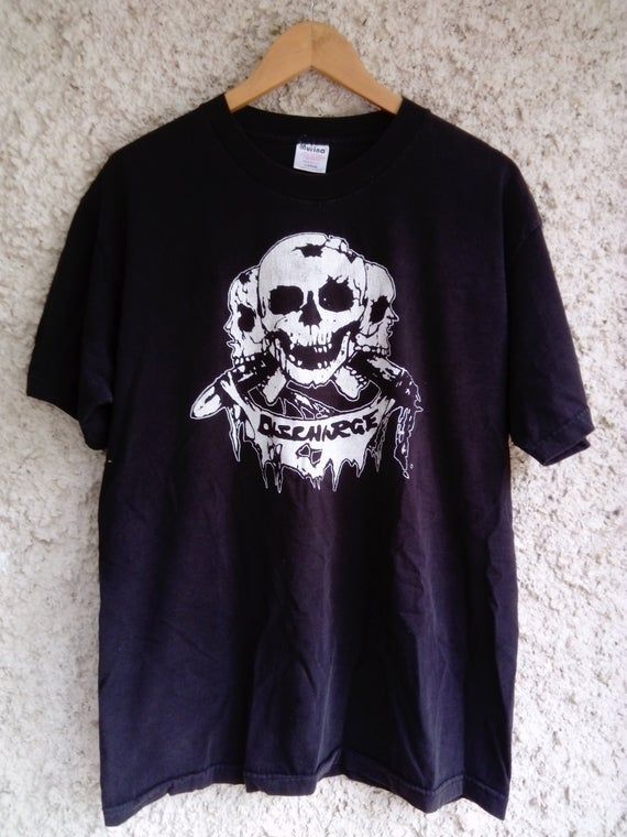 Discharge Skulls Logo Vintage Shirt Rare Uk Punk Hardcored Beatcrustbroken Bonesmotorheadthe Exploitedamebixmetallicaanthrax Shirt