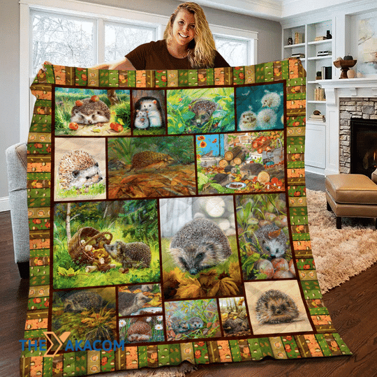 Supper Cute Hedgehog With Wonderful Nature Special Gift For Animal Lovers Quilts Comforters