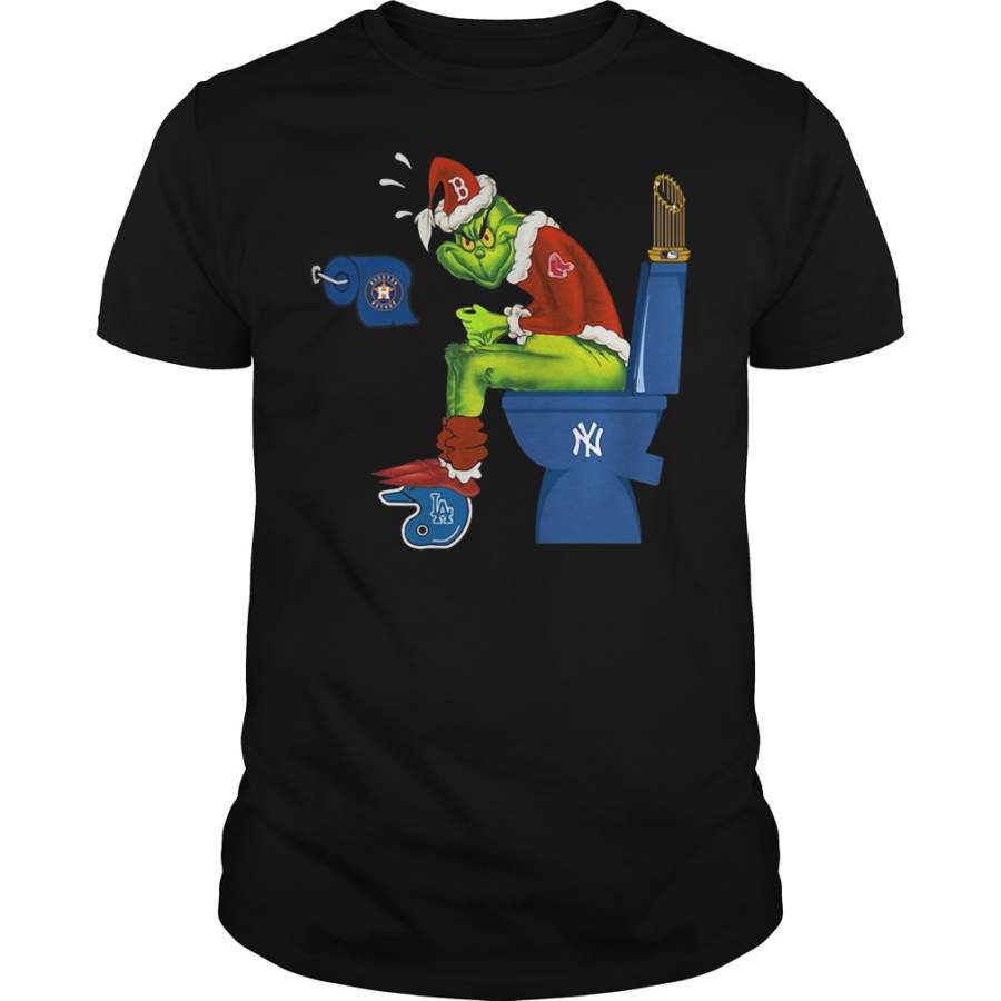 Grinch Santa Boston Red Sox peeing on Yankees and Houston Astros toilet – T-Shirt