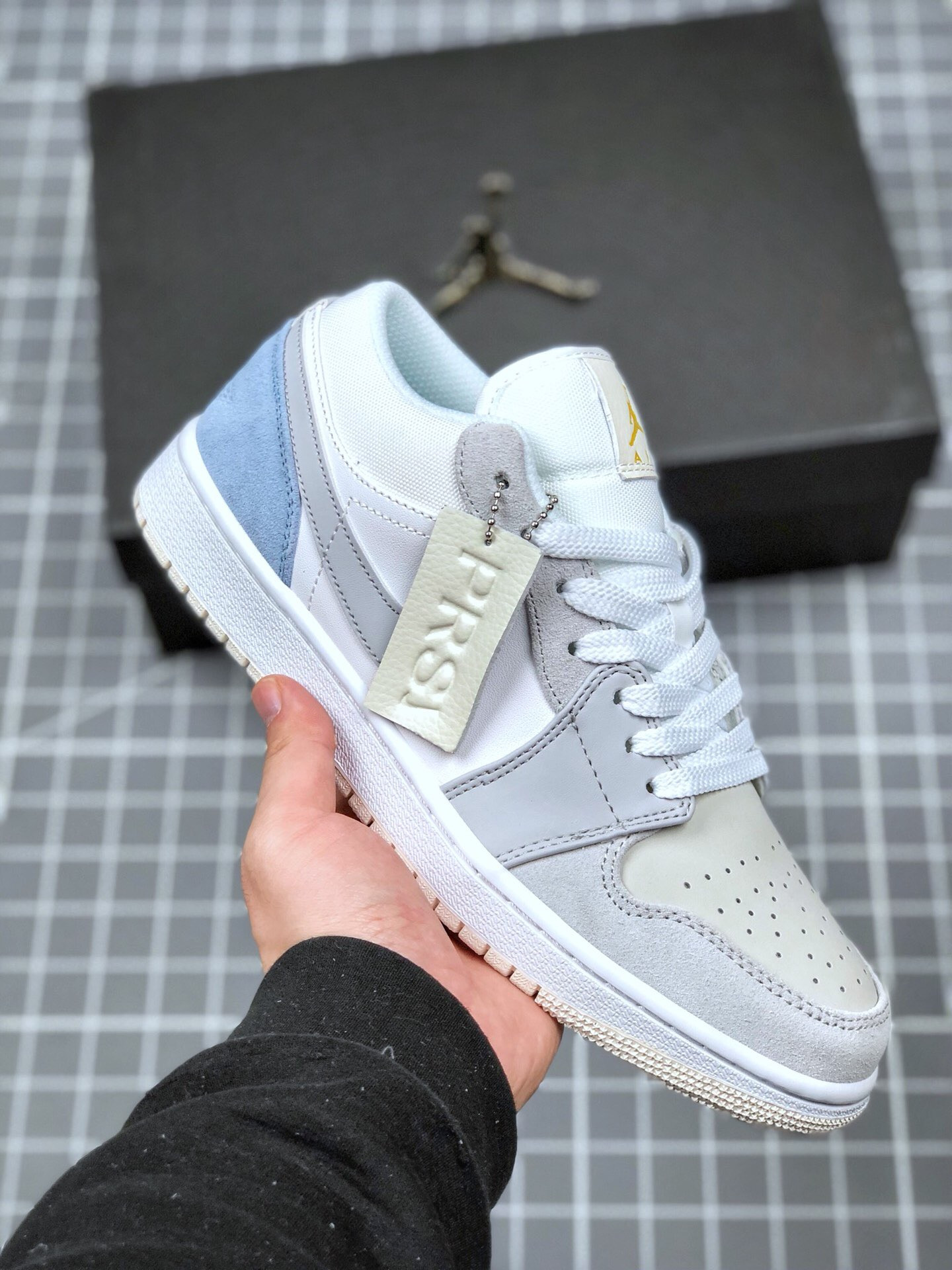 JD 1 Low ‘Paris’ WhiteSky Grey-Football Grey 5342058