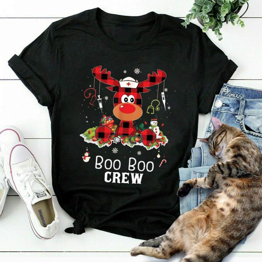 Christmas reindeer nurse boo boo crew candy cane stethoscope snow black cotton t shirt for men and women S-6XL