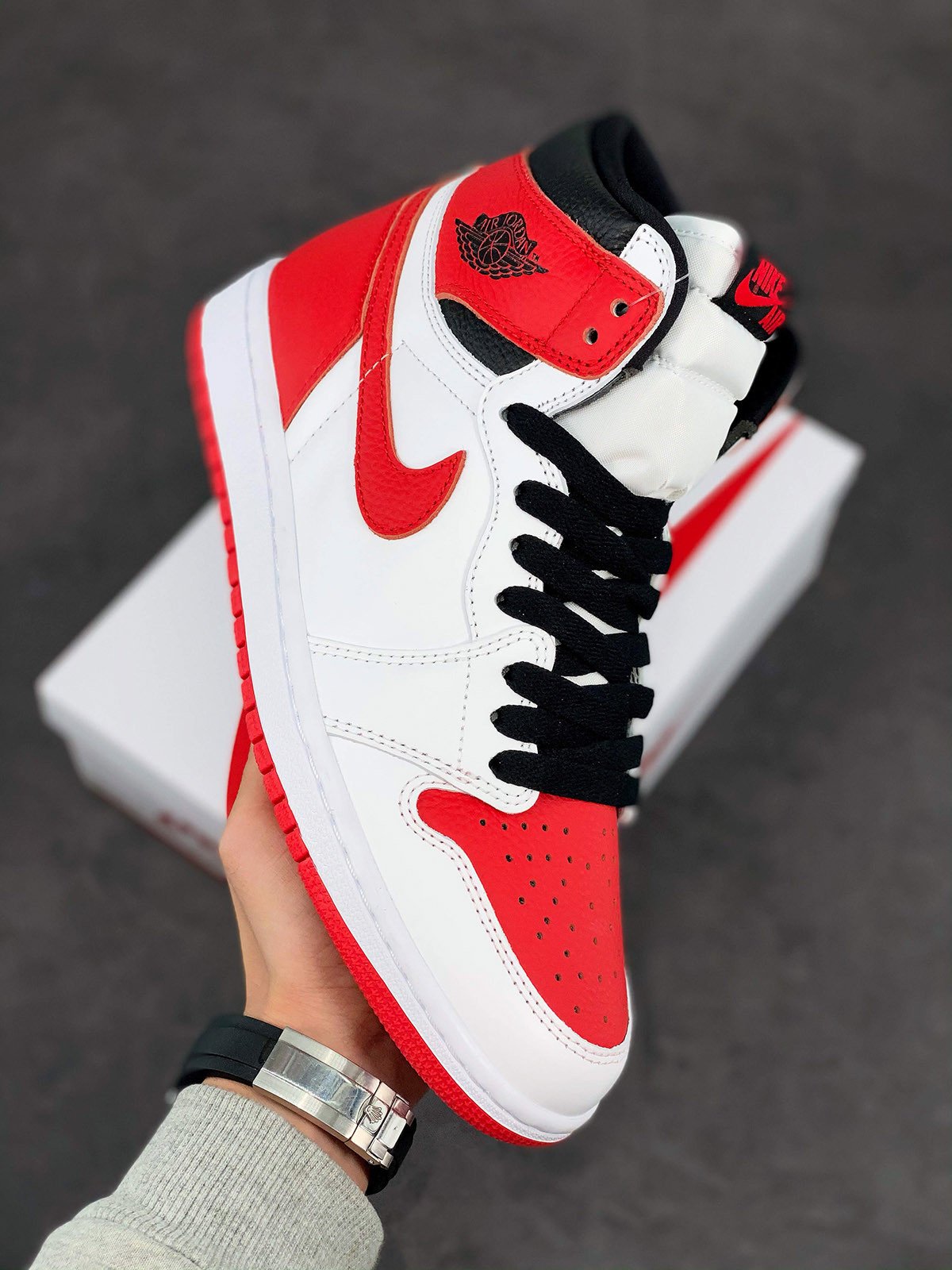 JD 1 High OG Heritage WhiteUniversity Red-Black 5342103