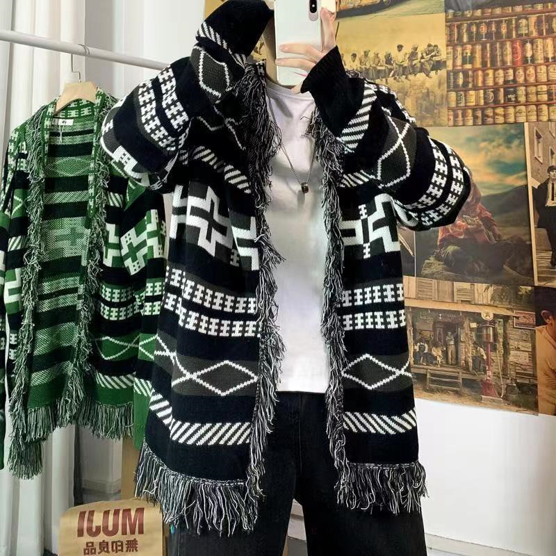 Ugly Christmas Sweater Vintage Cardigan Oversized Sweater Men Luxury Tassel Coats V-neck Men Winter Wear Knitted Streetwear alx