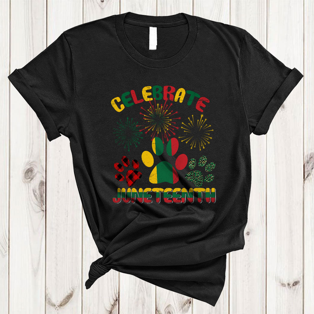 Celebrate Juneteenth Cool Proud Juneteenth Black African Red Plaid Leopard Dog Paws Lover T-Shirt