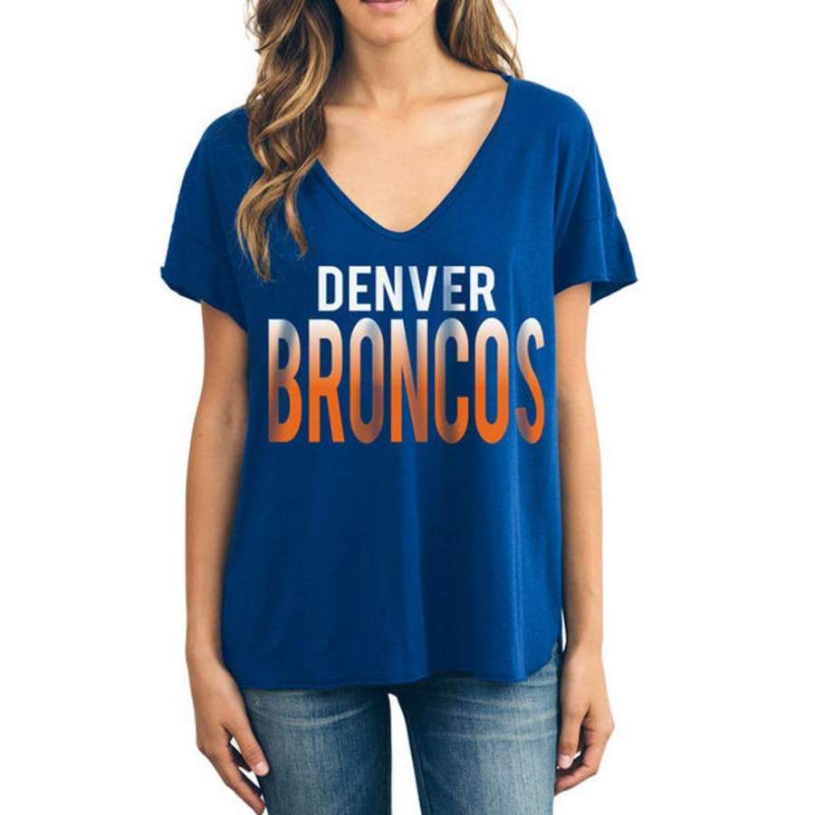 Denver Broncos – Color Fade Logo Sideline Juniors V-Neck T-Shirt