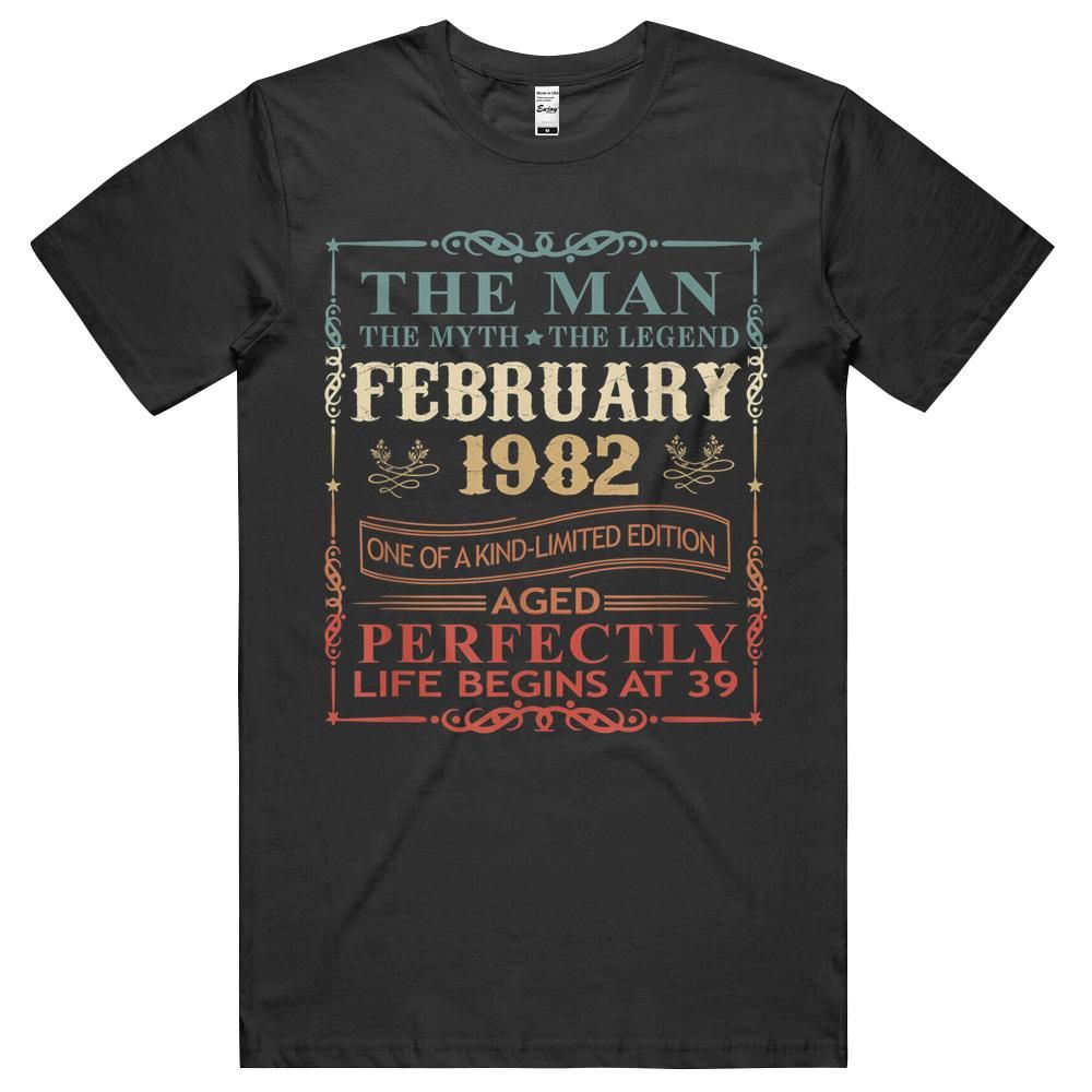 39 Years Old Gift Vintage February 1982 39th Birthday  Unisex Shirt